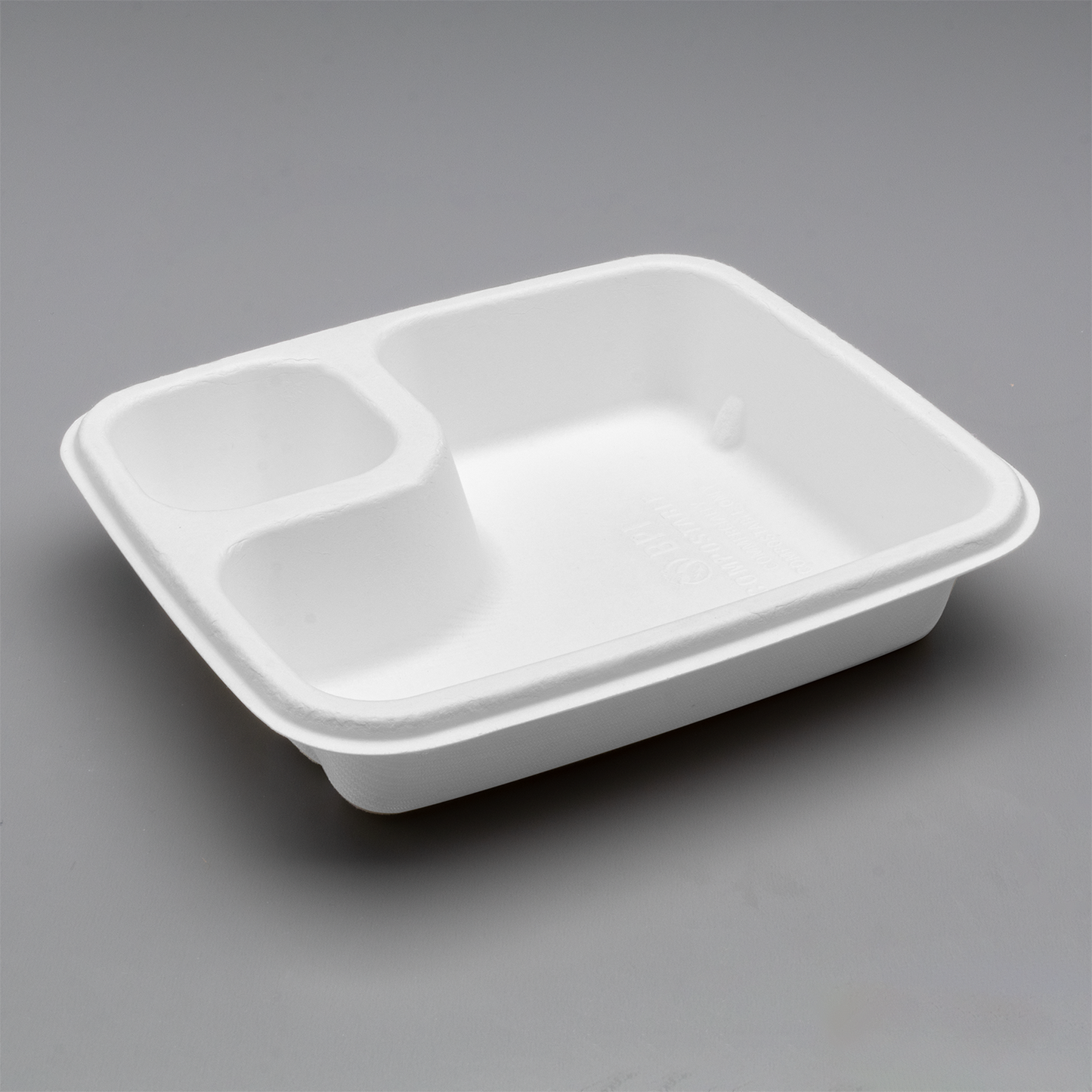 Karat Earth 7.5''x 6.5'' Fiber Nacho Tray | 2-Compartment | White | PFAS-Free